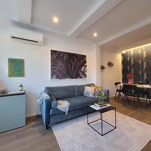 Casa Allegra By Allegio In Fashion Design District , Milano Italia